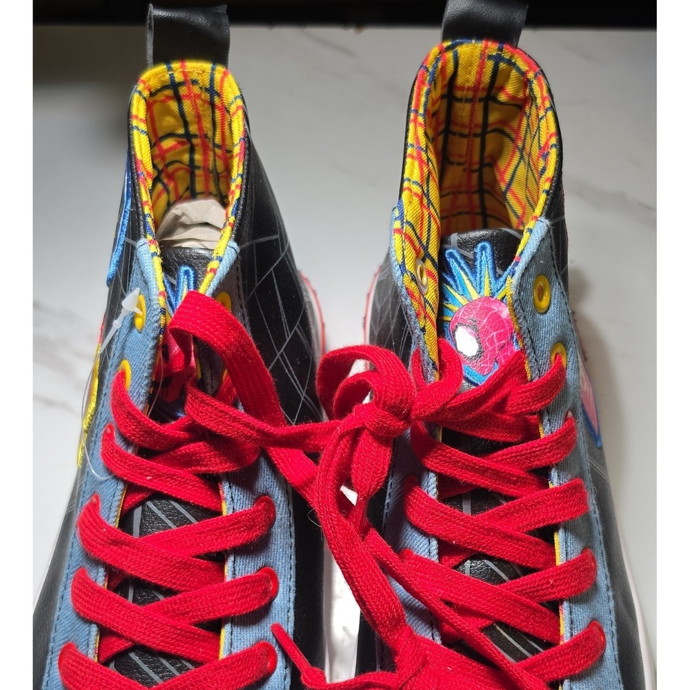 Marvel Spider-Man Men's High Top Lace-Up Sneaker Black Blue Red‎ Yellow Plaid